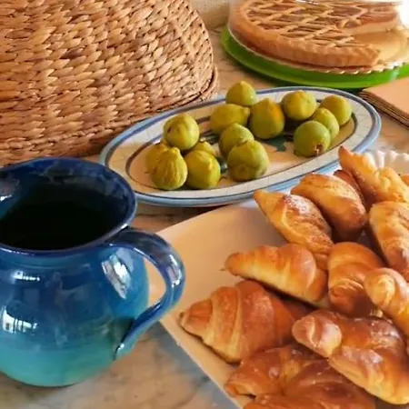 Cantina Perandria Bed & Breakfast *