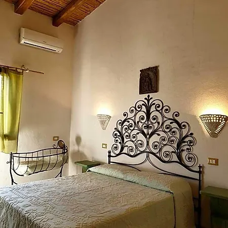 Cantina Perandria Bed & Breakfast Monti