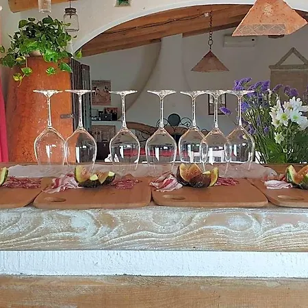 Cantina Perandria Bed & Breakfast